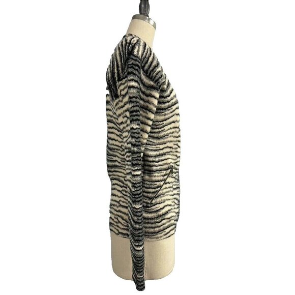 Equipment Femme Zebra Print Wool Zip Up Knit Cardigan Pockets Size XS Soft NWOT - Picture 3 of 14